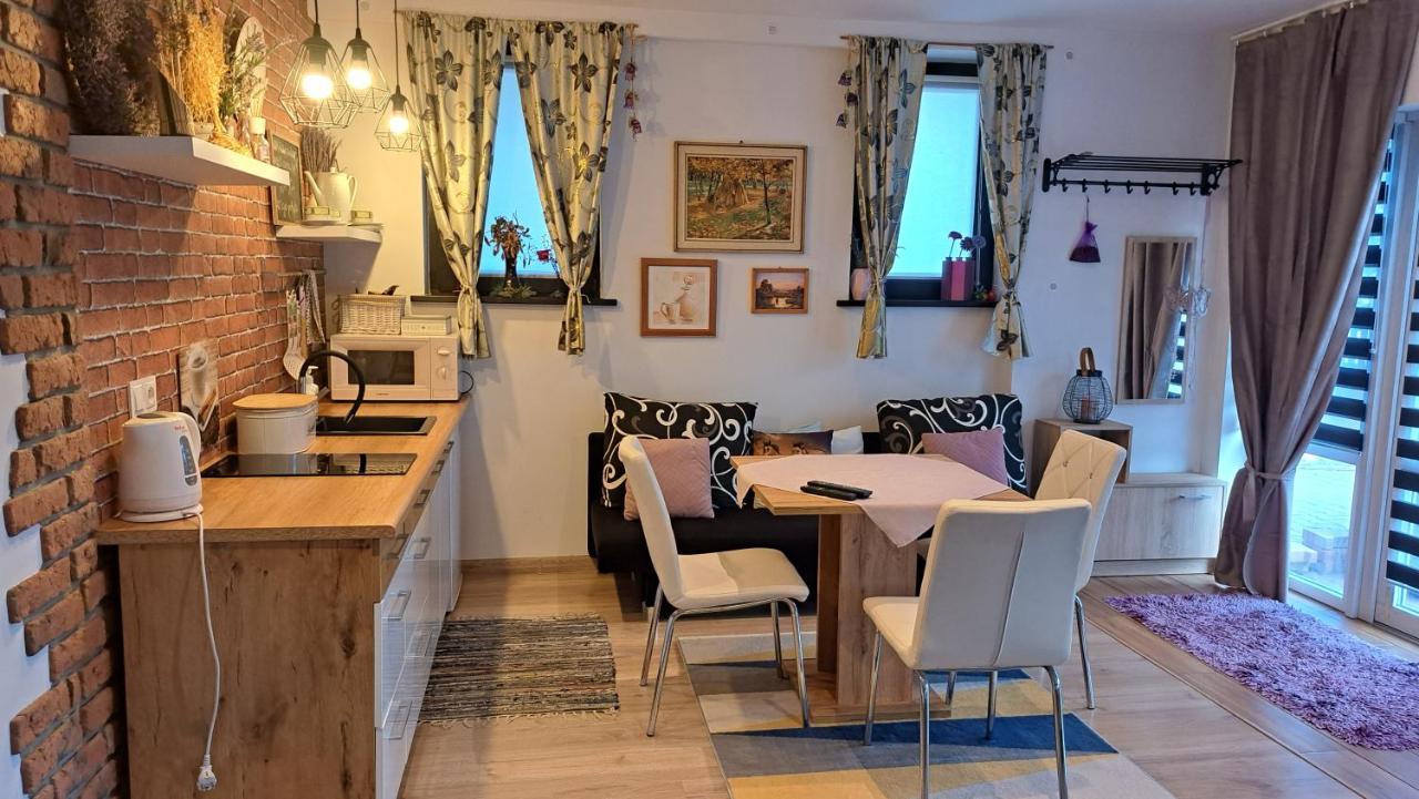 Apartament Lavender Еленя-Гура Экстерьер фото